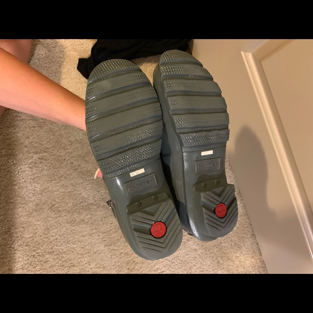 Hunter rain boots - Picture 3 of 6